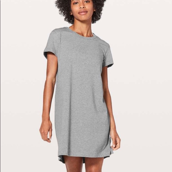 Lululemon day tripper dress - Picture 2 of 3